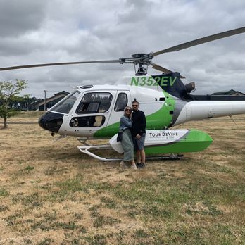 Tour DeVine by Heli - Wine Tours Near Me - McMinnville, Oregon