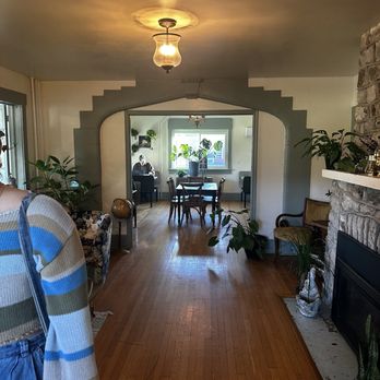 The Greenhouse Cafe - Sitting area - Coffee & Tea Near Me - Fort Ritchie, Maryland The Greenhouse Cafe - Sitting area - Coffee & Tea Near Me - Fort Ritchie, Maryland