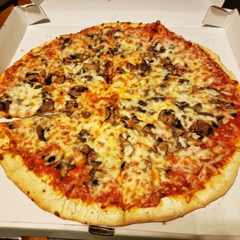 Pointers Pizza - 16" Mushroom and Garlic Pizza - Pizza Near Me - Richmond Heights, Missouri