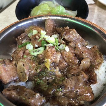Inshou Cafe - Black Bean Pork Spare Rib Rice Barrel w/ lettuce in beef brisket sauce | $12.95 - Chinese Near Me - San Mateo, California