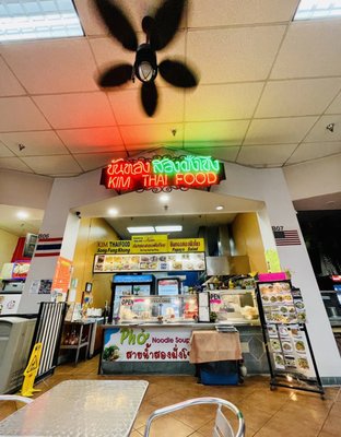 Kim Thai Food by null