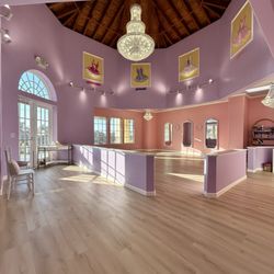 Tutu School Monterey