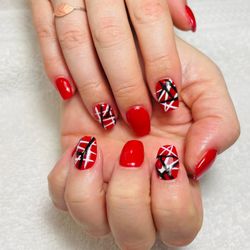 Elegant Nails & Spa