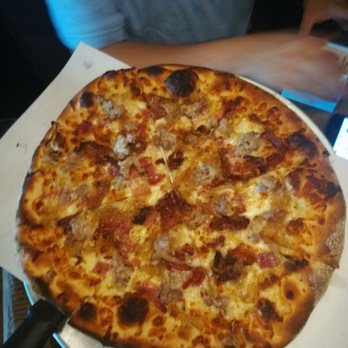 Joey Garlic's - Pizza a la Carbonara Small Size - Italian Near Me - Manchester, Connecticut Joey Garlic's - Pizza a la Carbonara Small Size - Italian Near Me - Manchester, Connecticut