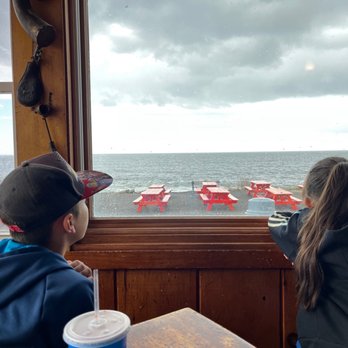The Lobster Shack - Dinner with a view - Seafood Near Me - Cape Elizabeth, Maine