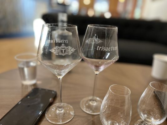 Trisaetum Winery by null