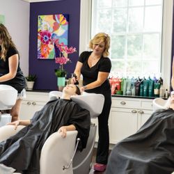 Aeracura Aveda Salon