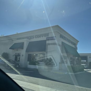 Starbucks - Coffee & Tea Near Me - Fresno, California Starbucks - Coffee & Tea Near Me - Fresno, California