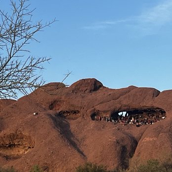 Hole-in-the-Rock - Hiking Near Me - Phoenix, Arizona Hole-in-the-Rock - Hiking Near Me - Phoenix, Arizona