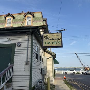 Anchorage Tavern Restaurant - American Near Me - Somers Point, New Jersey