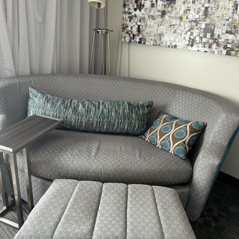 Courtyard by Marriott Valdosta - Couch - Hotels Near Me - Valdosta, Georgia Courtyard by Marriott Valdosta - Couch - Hotels Near Me - Valdosta, Georgia