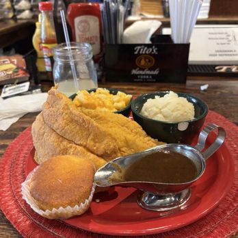 Mama J's Kitchen - Catfish (2 piece), mashed potatoes, Mac n Macaroni & Cheese, cornbread - Soul Food Near Me - Richmond, Virginia Mama J's Kitchen - Catfish (2 piece), mashed potatoes, Mac n Macaroni & Cheese, cornbread - Soul Food Near Me - Richmond, Virginia