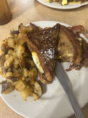 Breakfast at Shelly's by null