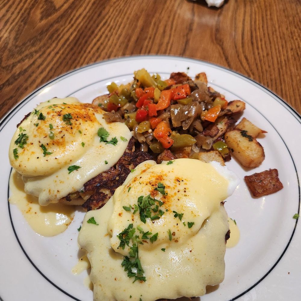 Crab Cake Benedict