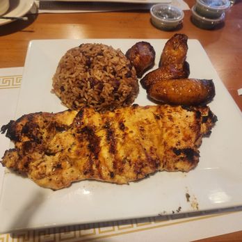 La Fogata Kendall - Chicken churrasco, gallo pinto and fried plantains. - Latin American Near Me - Miami, Florida La Fogata Kendall - Chicken churrasco, gallo pinto and fried plantains. - Latin American Near Me - Miami, Florida