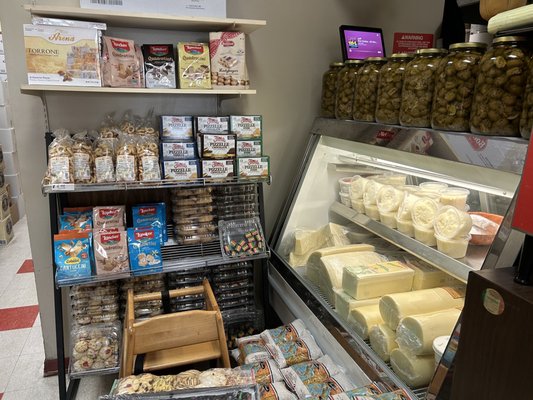 D'Aleo Italian Deli by null