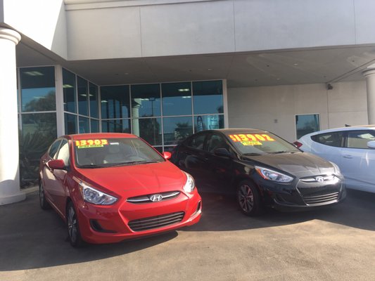 VISALIA HYUNDAI - Updated January 2025 - 24 Photos & 64 Reviews - 220 S ...