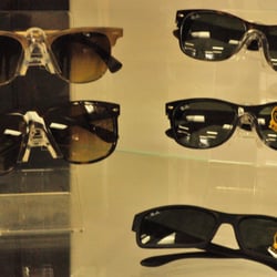 Eye Q Optometry