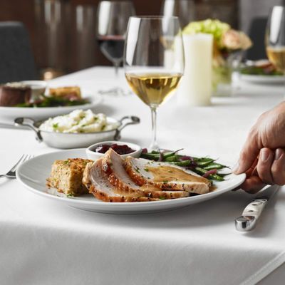 Fleming’s Prime Steakhouse & Wine Bar by null