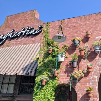 Spaghettini - Entrance Photo Credit: @OCHappyHourAdventures - Italian Near Me - Seal Beach, California Spaghettini - Entrance Photo Credit: @OCHappyHourAdventures - Italian Near Me - Seal Beach, California