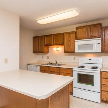 Creekstone Falls - Apartments Near Me - Sioux Falls, South Dakota Creekstone Falls - Apartments Near Me - Sioux Falls, South Dakota