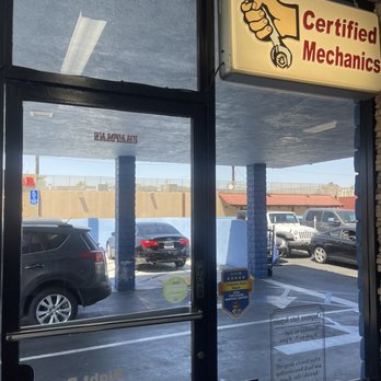 Bobby Grich - Front entrance - Auto Repair Near Me - Orange, California Bobby Grich - Front entrance - Auto Repair Near Me - Orange, California