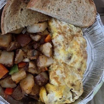 Pop's Place - Meat lover's omelette with rye toast - Sandwiches Near Me - Somerville, New Jersey