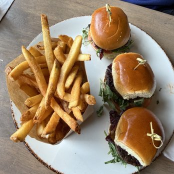 Killarney Pub & Grill - Fully loaded sliders and fries - Irish Pub Near Me - Huntington Beach, California Killarney Pub & Grill - Fully loaded sliders and fries - Irish Pub Near Me - Huntington Beach, California