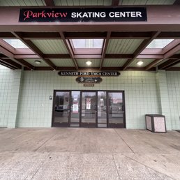 Exterior outside entrance of Parkview Skating Center - Entrance to Parkview Skating Center. - Roseburg, Oregon Exterior outside entrance of Parkview Skating Center - Entrance to Parkview Skating Center. - Roseburg, Oregon