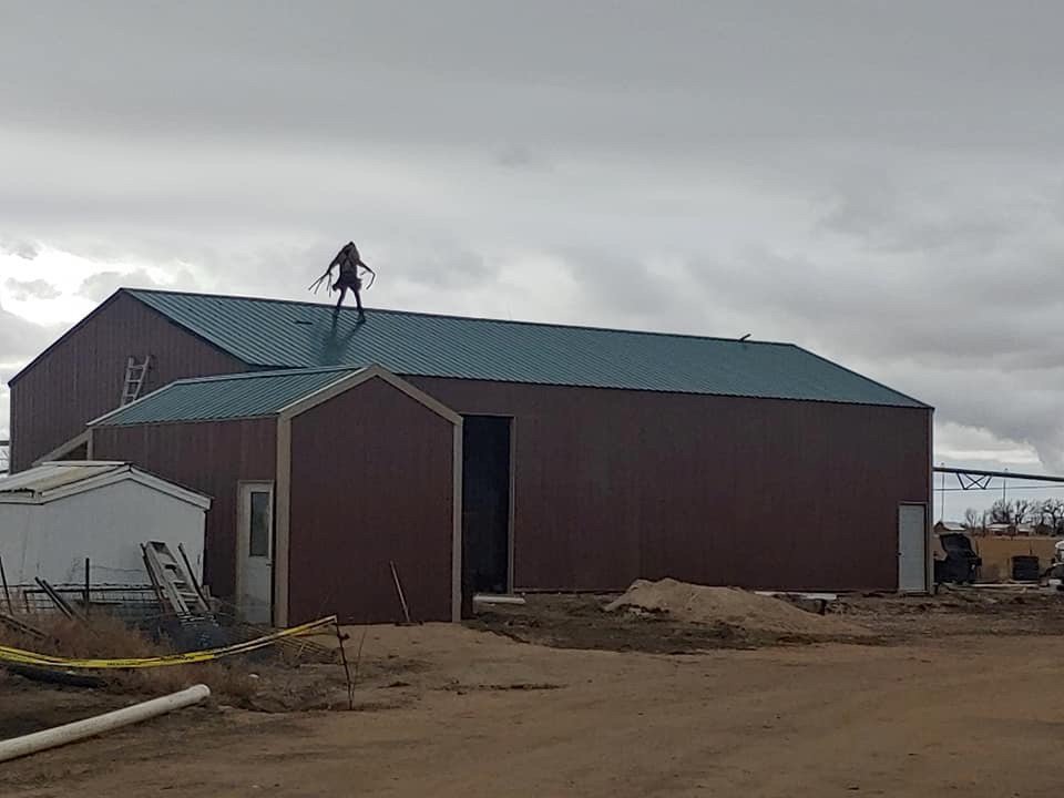 Slide of DG Roofing & Construction