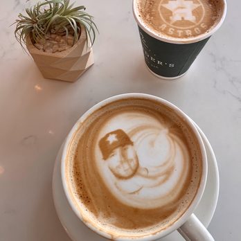 Grinder’s Coffee Bar - Custom lattes - Coffee & Tea Near Me - Houston, Texas Grinder’s Coffee Bar - Custom lattes - Coffee & Tea Near Me - Houston, Texas