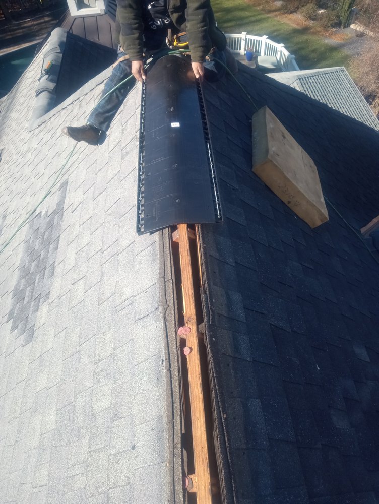Slide of Gómez Roof Repairs And Gutter Cleaning