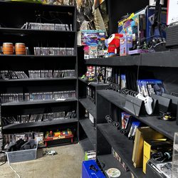 Keep It Alive Antiques and Collectables