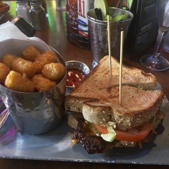 18bin - Chicken BLT - Bars Near Me - Las Vegas, Nevada 18bin - Chicken BLT - Bars Near Me - Las Vegas, Nevada