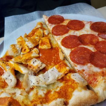 La Rosetta Cafe - Pizza Near Me - Sayreville, New Jersey