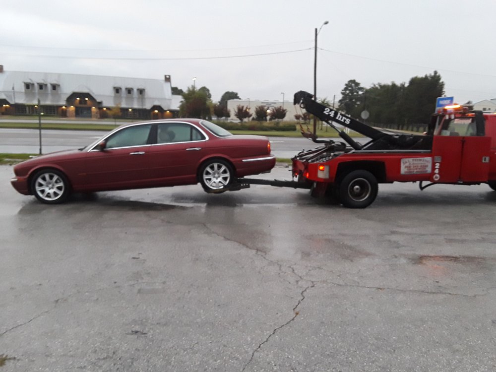 J&L TOWING AND RECOVERY 421 7th Ave SW, Decatur, Alabama Towing
