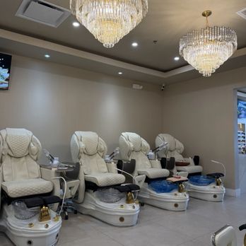 Era Nail Lounge - Nail Salons Near Me - Orlando, Florida
