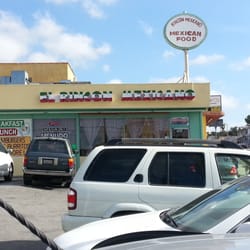 El Rincon Mexicano - View from one side, its in a little strip mall type place.
