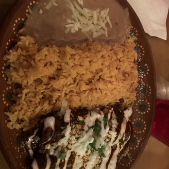 LA VECINDAD - Poblanas Enchiladas de Pollo - Tacos Near Me - Las Vegas, Nevada LA VECINDAD - Poblanas Enchiladas de Pollo - Tacos Near Me - Las Vegas, Nevada