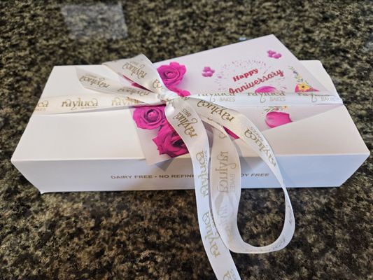 Rayluca Chocolate by null