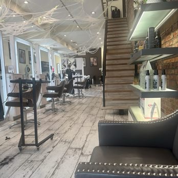 Salon Revive - Hair Salons Near Me - Washington, DC, District of Columbia Salon Revive - Hair Salons Near Me - Washington, DC, District of Columbia