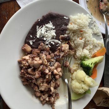 El Camello Jr. - Octopus Garlic - Mexican Near Me - Tulum, ROO El Camello Jr. - Octopus Garlic - Mexican Near Me - Tulum, ROO
