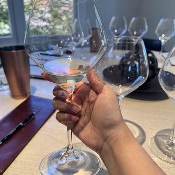 Croix Estate Winery - Wine - Wine Tasting Room Near Me - Fulton, California