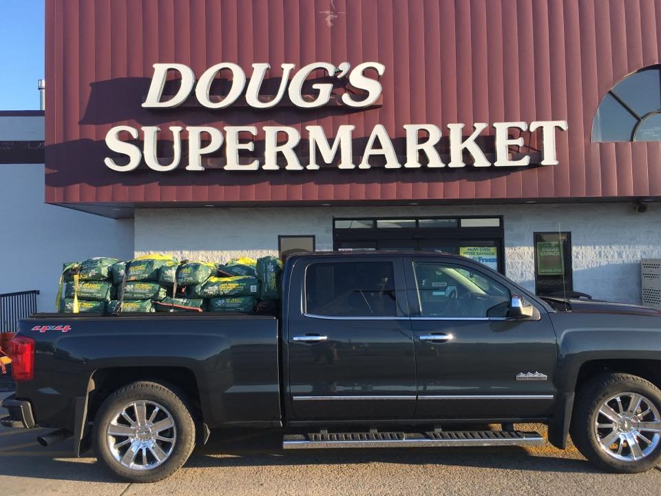 DOUG’S SUPERMARKET Updated September 2024 310 Main Ave NE, Warroad, Minnesota Grocery