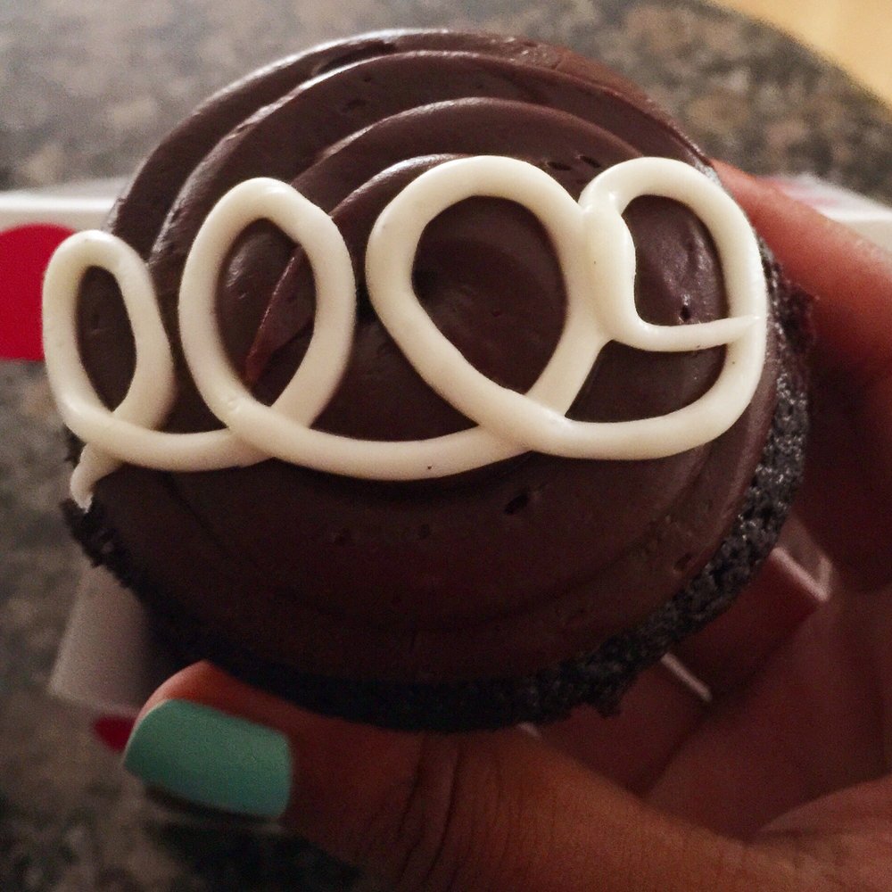 Dots Cupcakes - Mostess...my fave! So moist!!! - Cupcakes Near Me - Pasadena, California Dots Cupcakes - Mostess...my fave! So moist!!! - Cupcakes Near Me - Pasadena, California