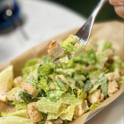 Four Wood Golf - Clubhouse Caesar