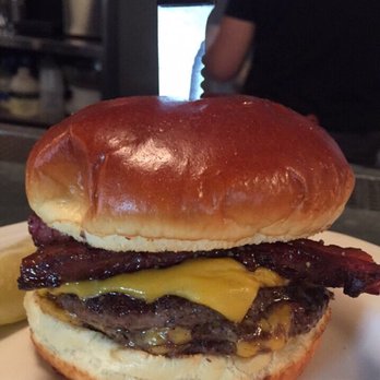 Au Cheval - Single Cheeseburger with Bacon - Bars Near Me - Chicago, Illinois