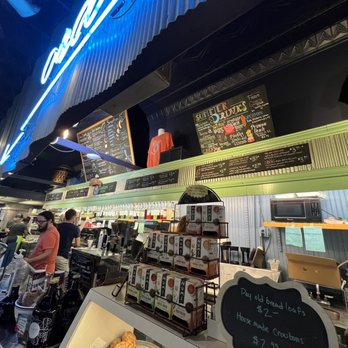 Roast & Toast - American Near Me - Petoskey, Michigan Roast & Toast - American Near Me - Petoskey, Michigan