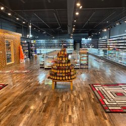 Long Lake Orono Smoke Shop & Cigar