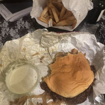 Double O’ Burgers - Double O' Classic - Burgers Near Me - Seattle, Washington